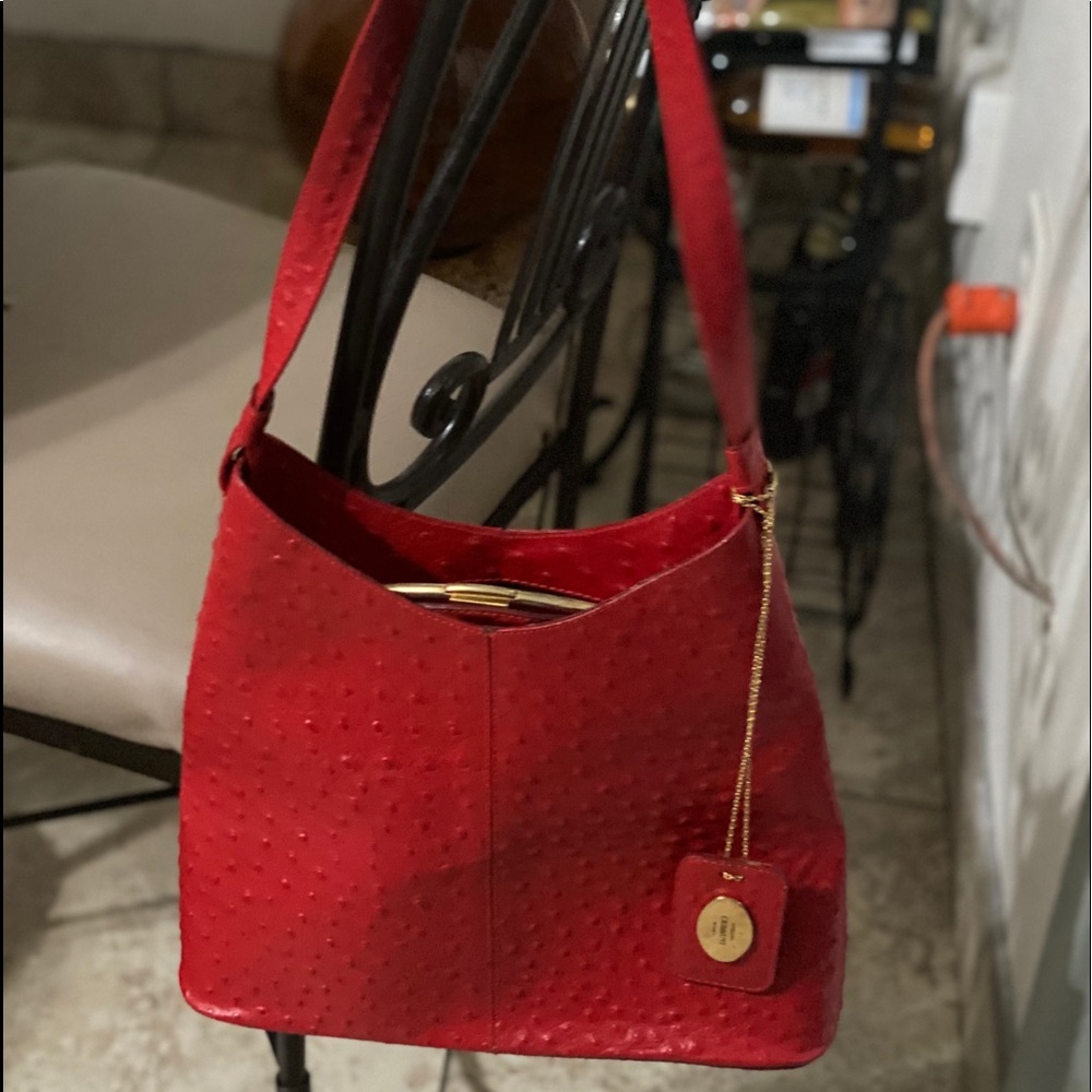 Cerruti  Red color